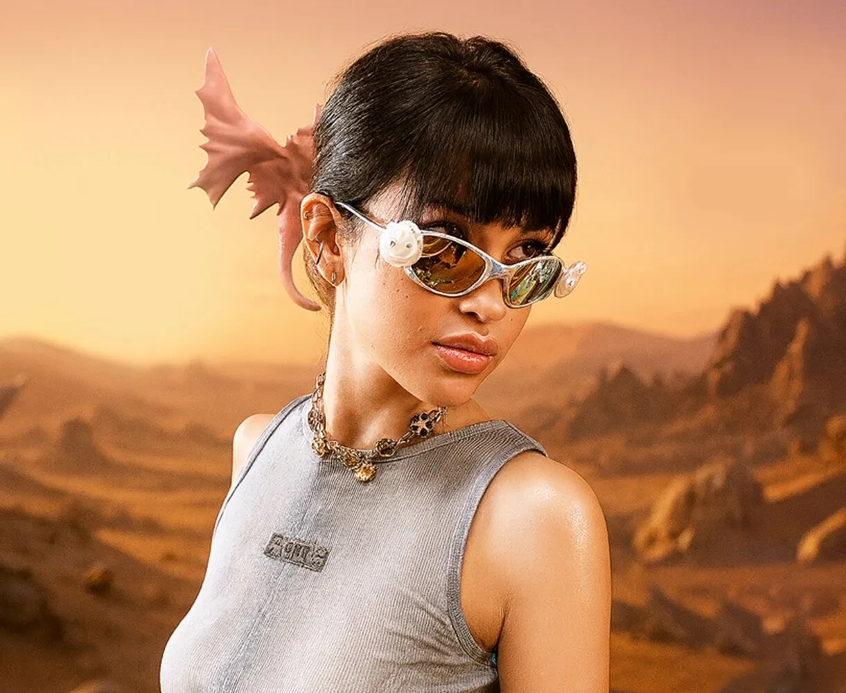 Winged Hair Claw