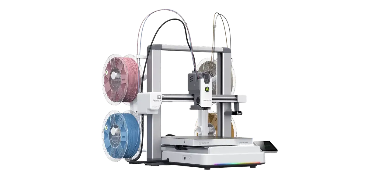 Creality SPARKX i8 complete four-color 3D printer, three-quarter front view with four filament spools; official manufacturer image, transparent/neutral presentation.
