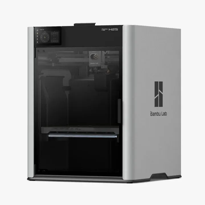 Bambu Lab H2S jako uzavřená CoreXY 3D tiskárna pro srovnání s Prusa Core One L