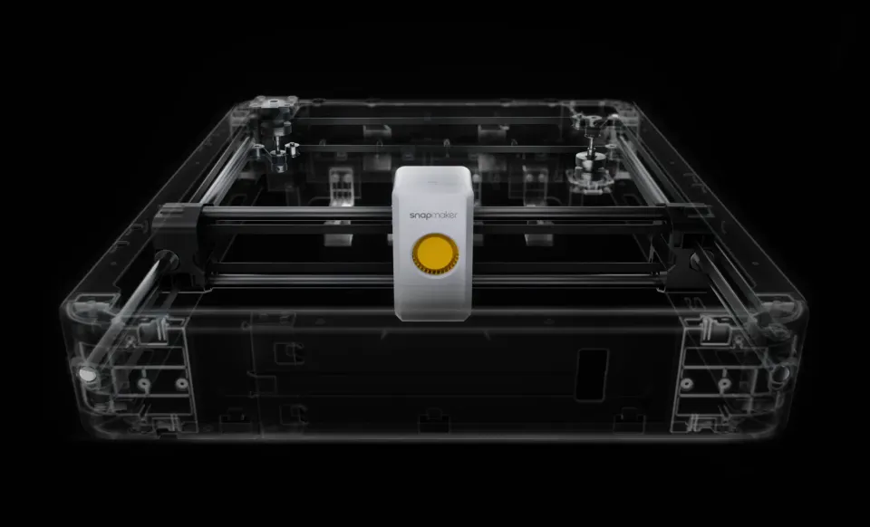 Technický průhledový render tiskárny Snapmaker U1 s viditelnou CoreXY mechanikou a tiskovou hlavou.